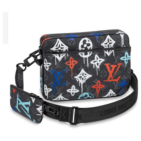 louis vuitton graffiti trio bag|Trio Messenger Bag .